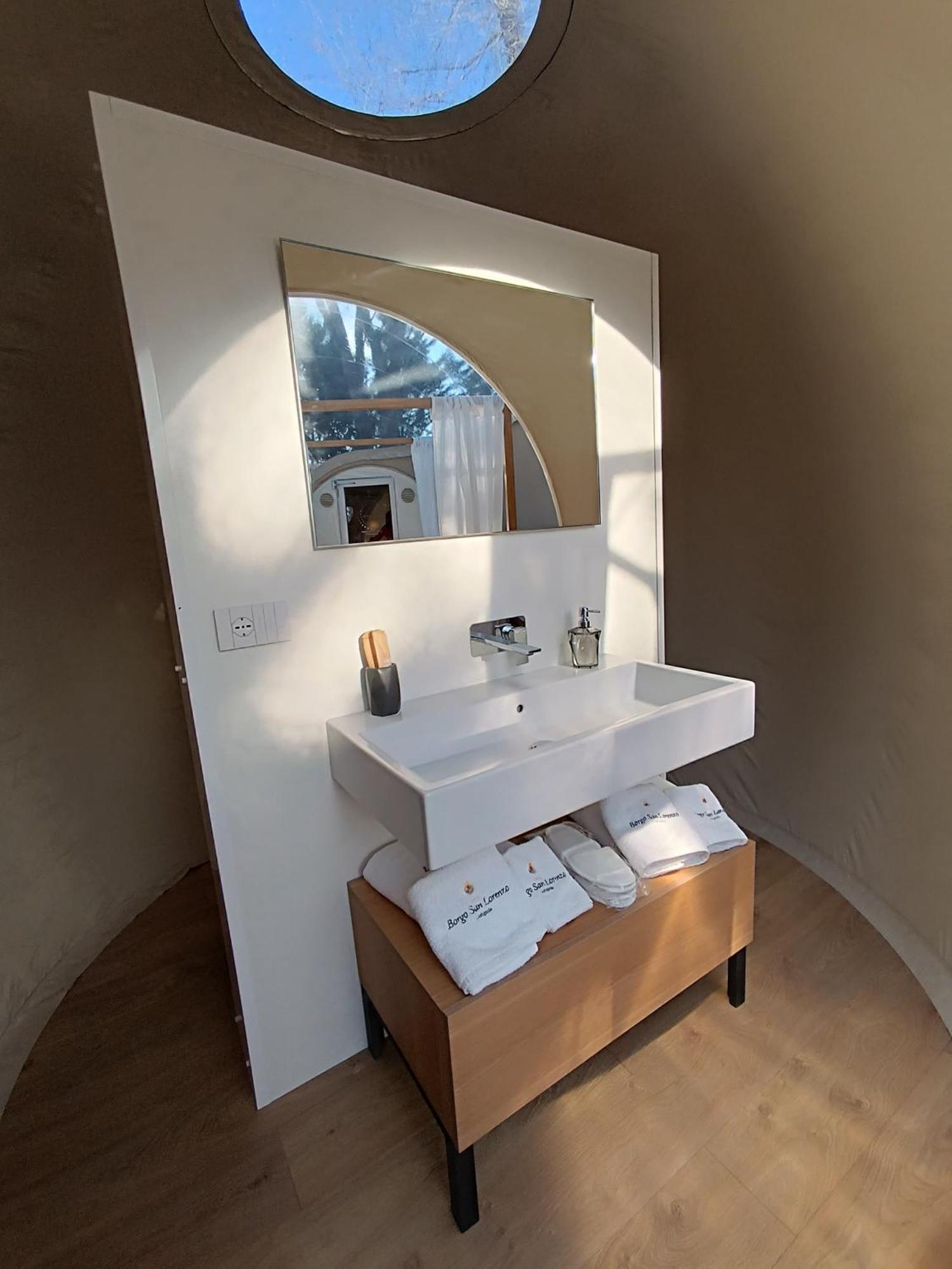 Bubble Room Puglia Villa Bautier Bubblenights Cerignola Exteriör bild